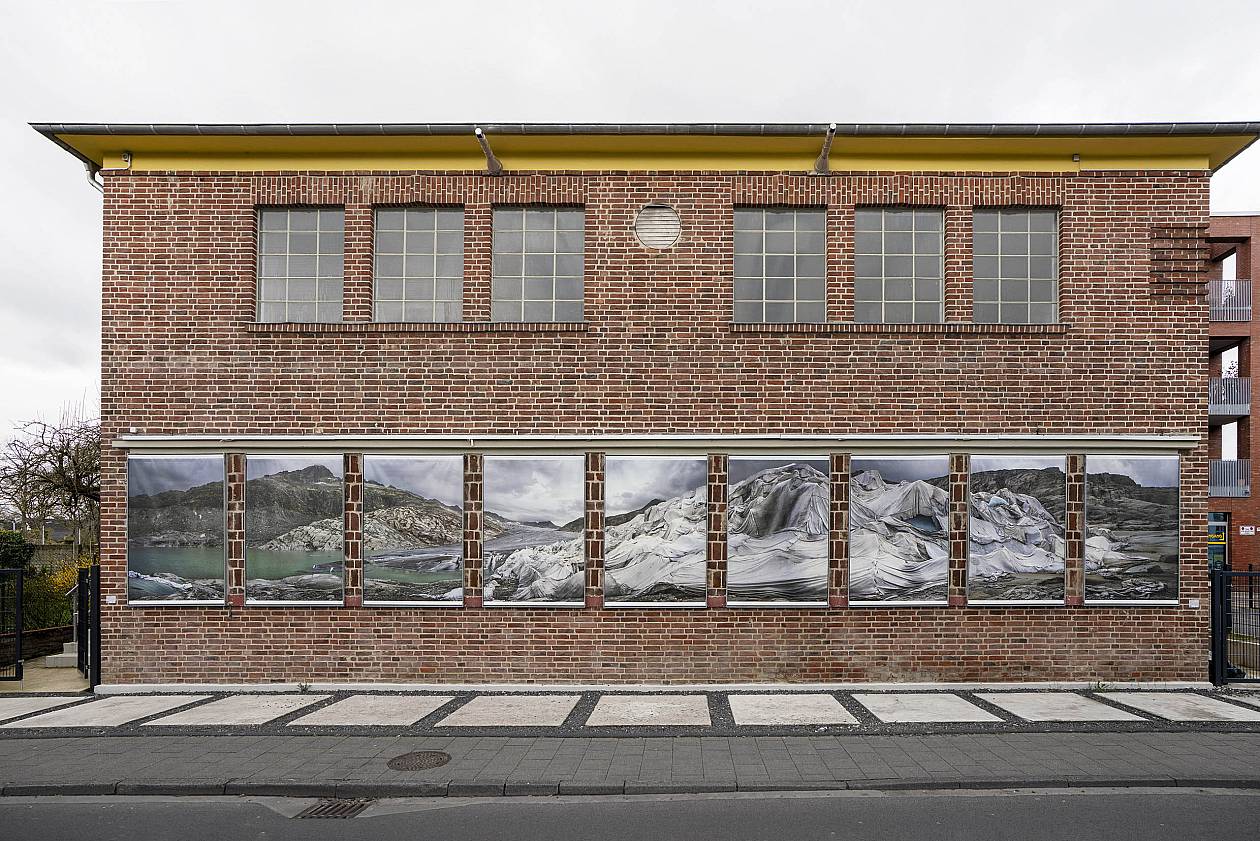 Rhonegletscher II . 2,10 x 15 m .9-teilig . 2018 Fuhrwerkswaage Köln (Mountauinview Gallery) 2026