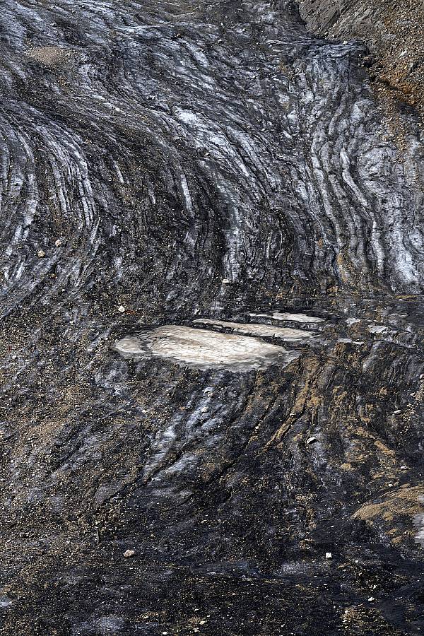 Zugspitze . Nördlicher Schneeferner . Kryokonit . 2024